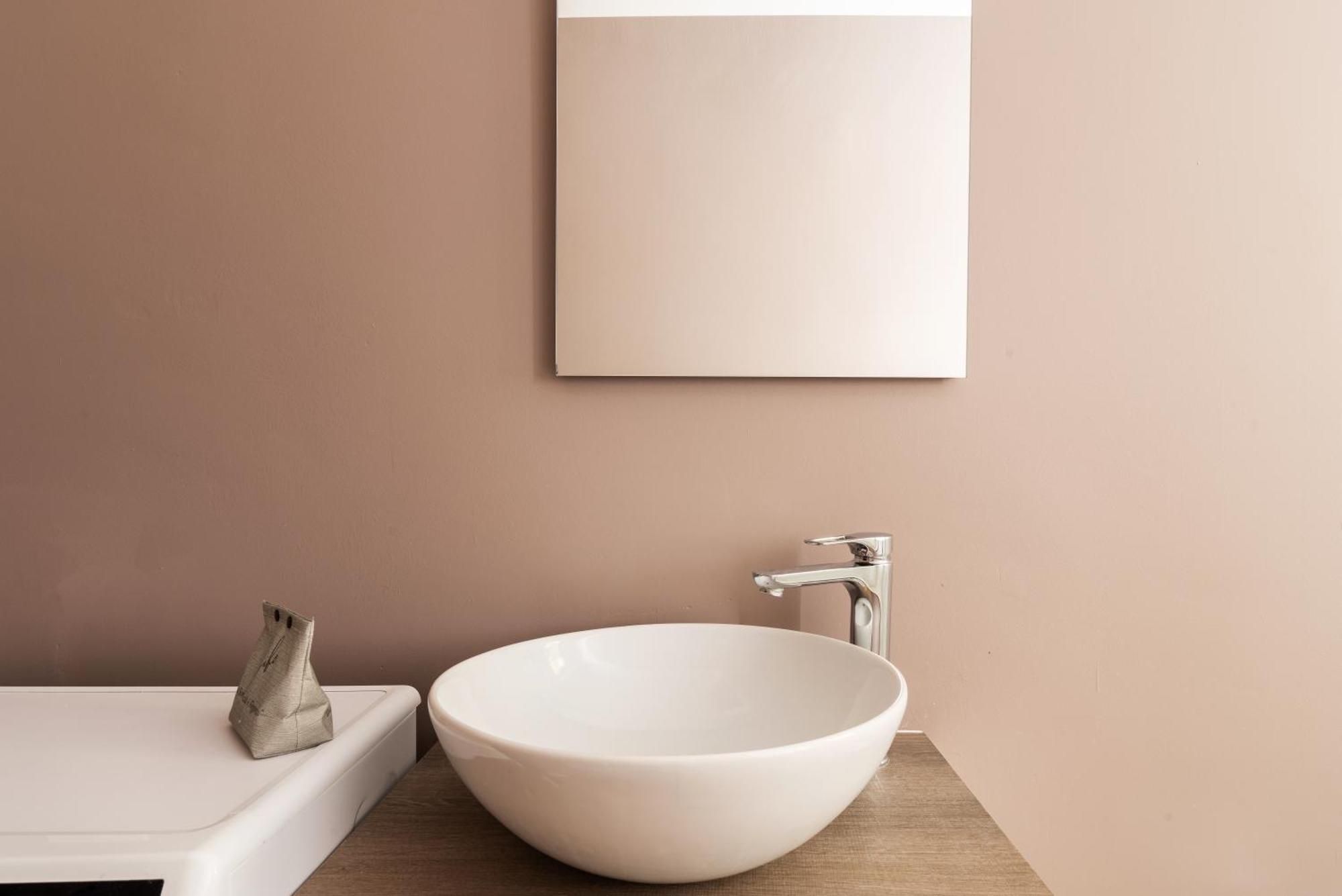 Modernita A Milano: Bilocale Con Balcone Appartamento Milano